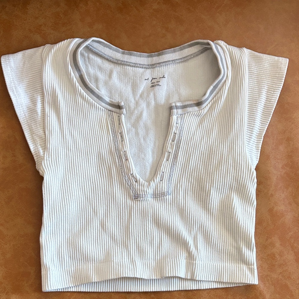 Urban Outfitters Out From Under White Ribbed Crop Top - Size XS/S